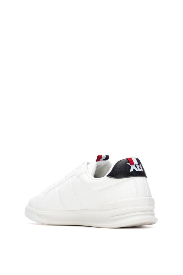 XTI Laced trainers white