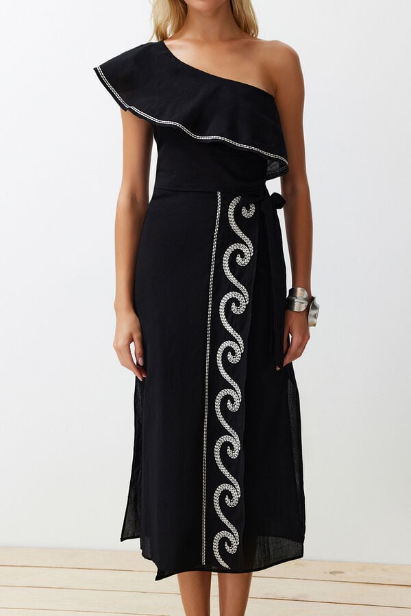 Trendyol Conjunto top asim&eacute;trico y falda negro