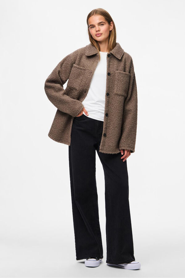 Pieces Sobrecamisa Teddy com bolsos cinzento