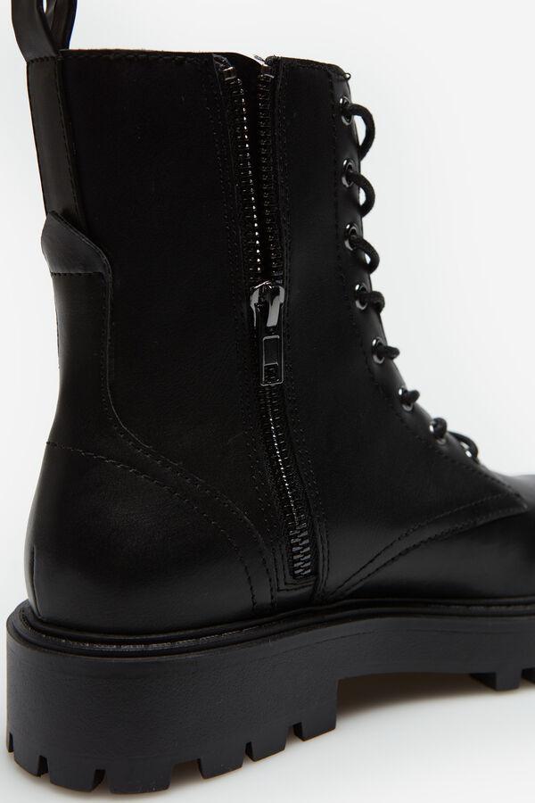 Springfield Military lace-up ankle boots black