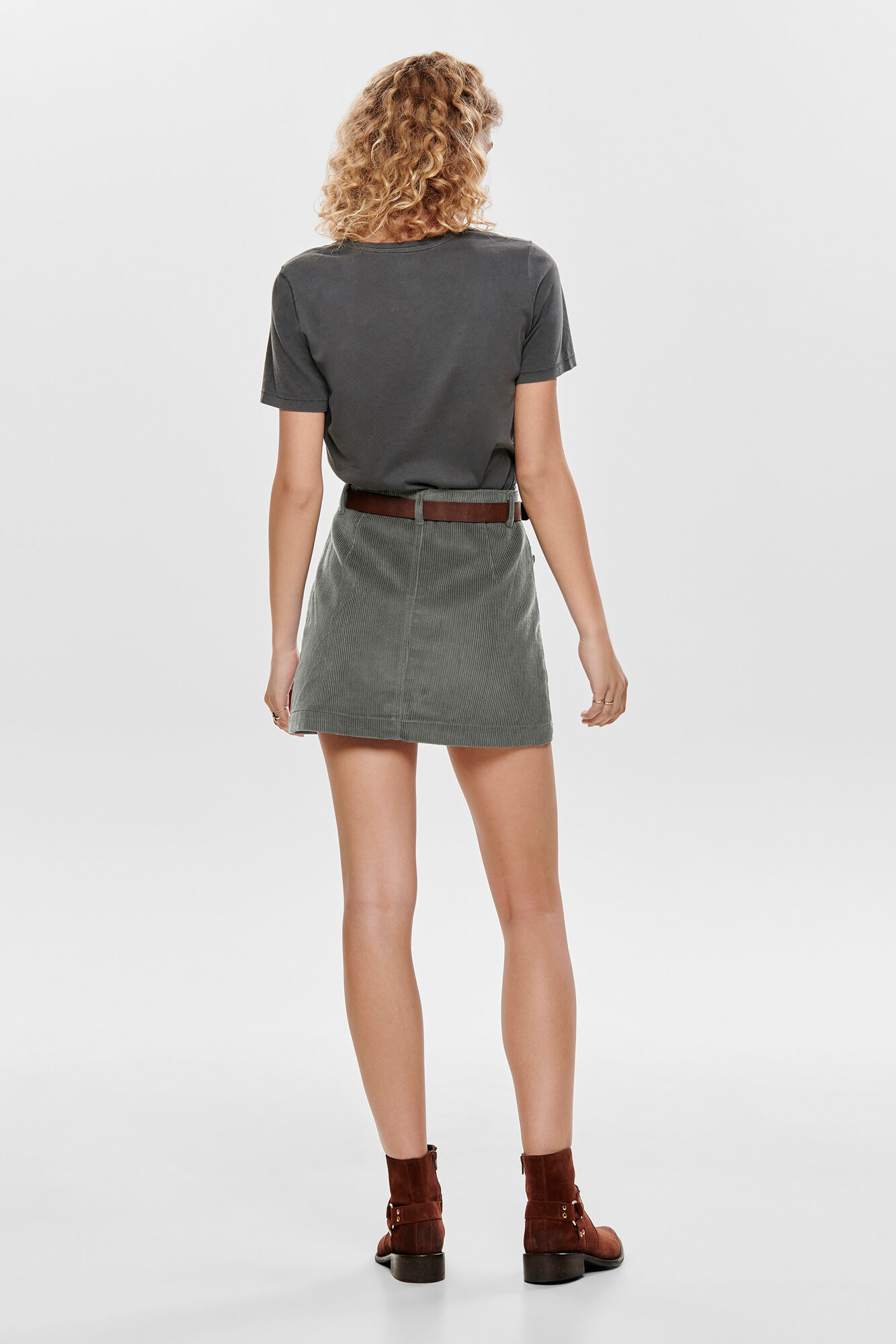 Only Falda corta de pana