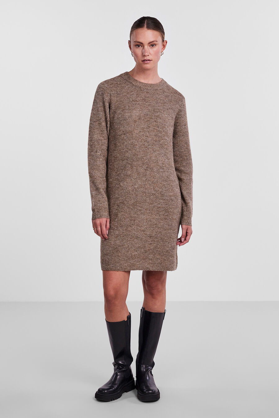 Vestido corto de punto