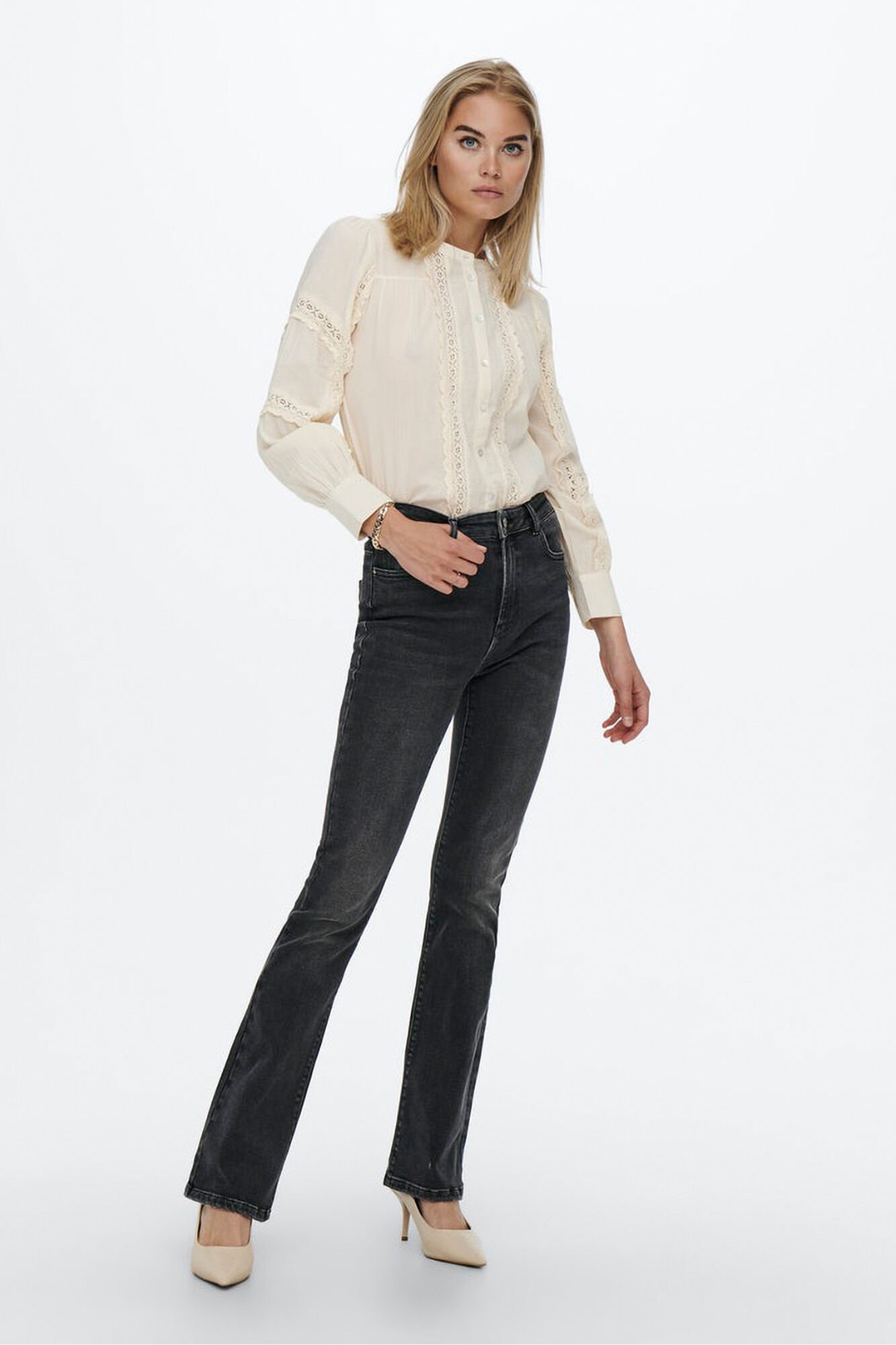 Only Cal&ccedil;a jeans boca de sino 