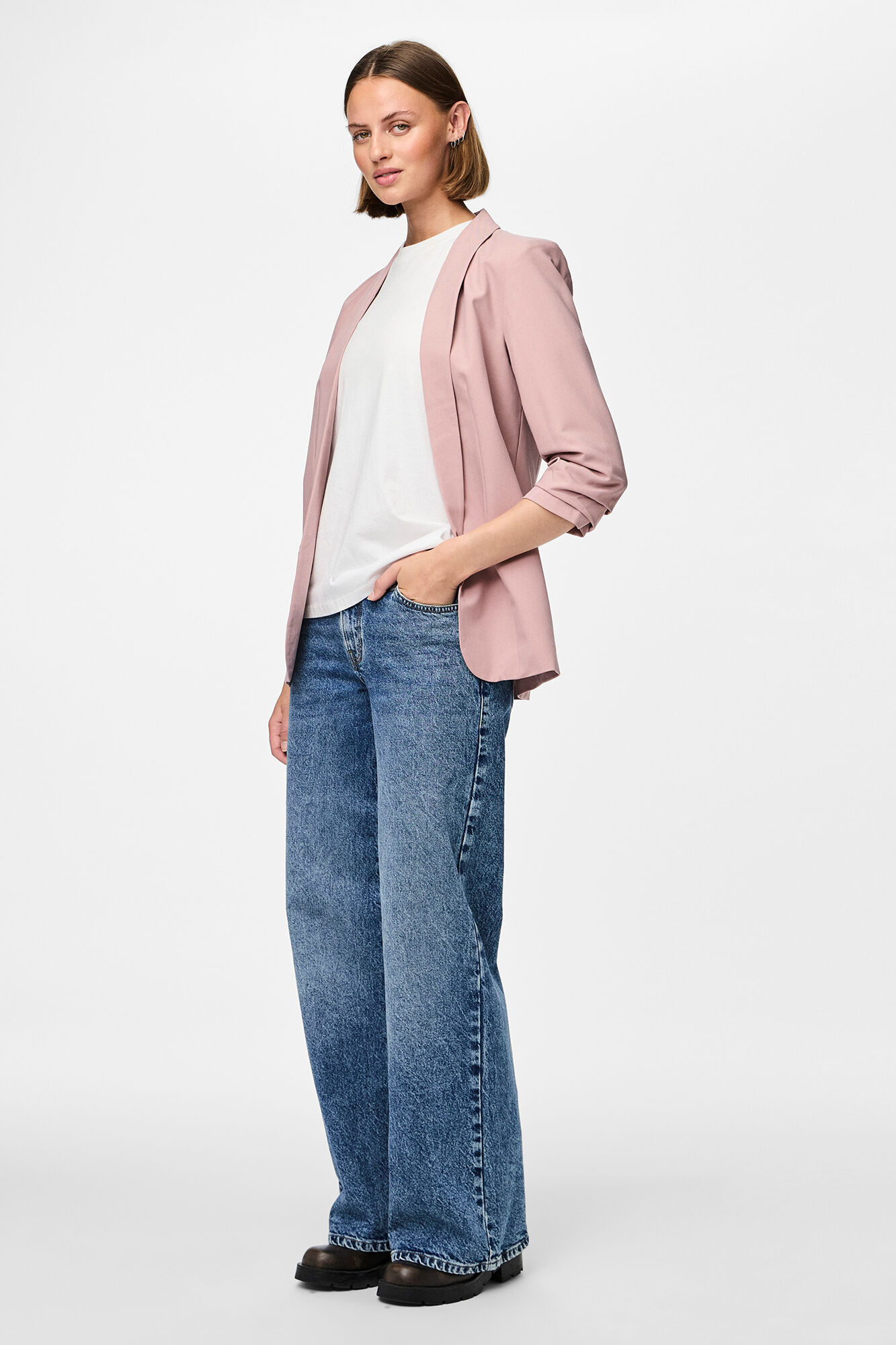 Pieces Blazer b&aacute;sica