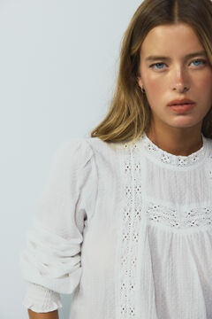 High Spirits Blusa Sunday