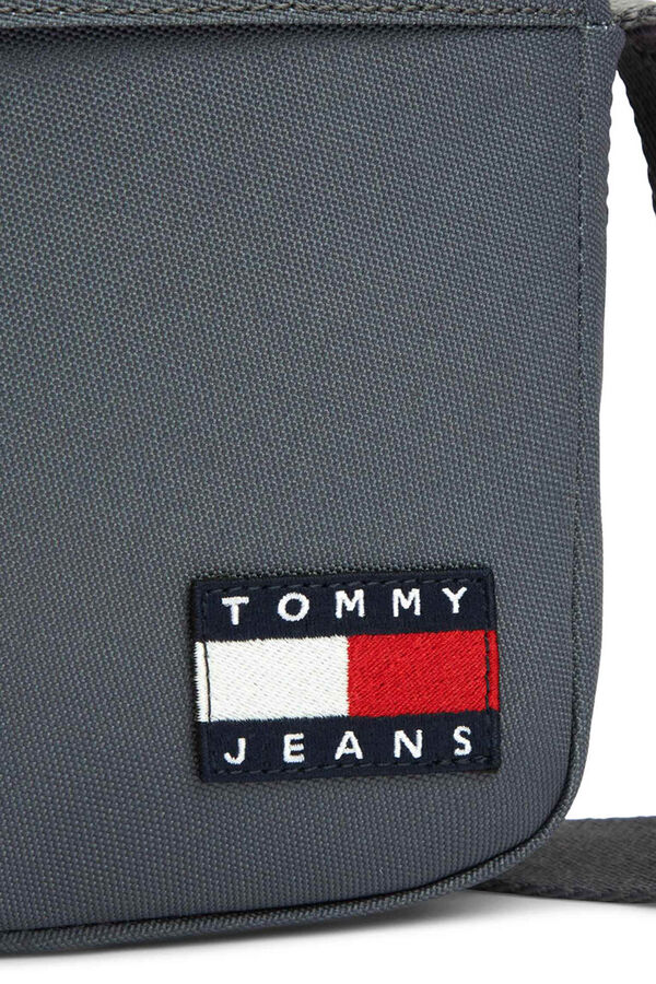 Tommy Jeans Tommy Jeans rectangular shoulder bag in black grey