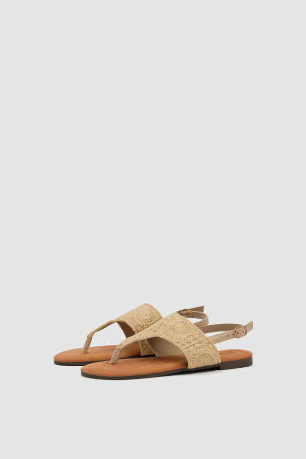 Inside Crochet toe sandal white