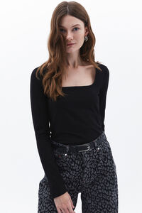 Oxxo Camiseta escote cuadrado