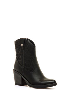 MTNG Botins cowboy com bordados e salto largo