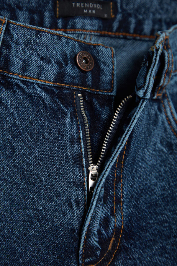 Trendyol Straight leg mid-rise jeans printed