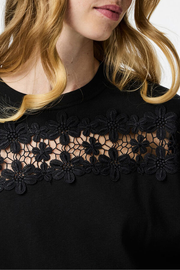 Pieces Sudadera calados negro