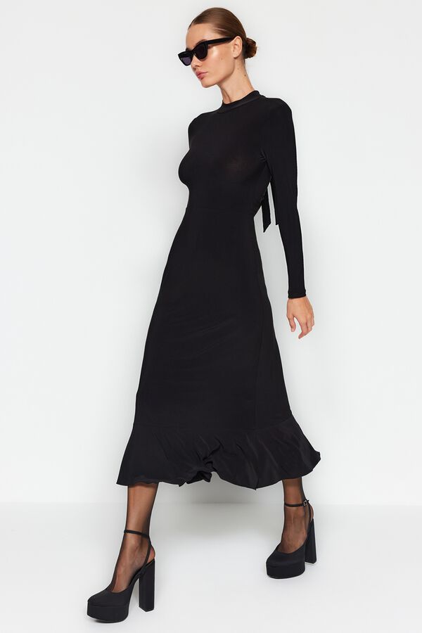 Trendyol Midi dress with open back black