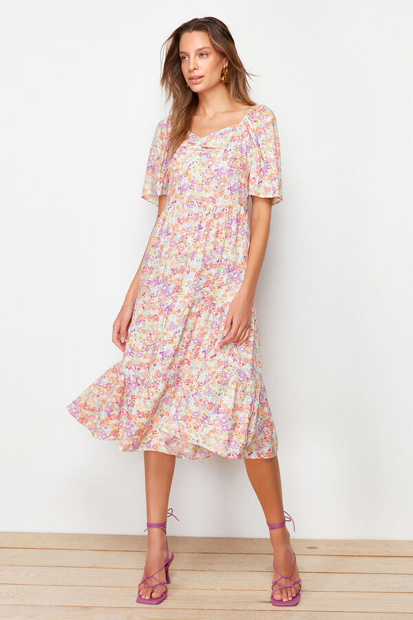 Trendyol Sweetheart neckline midi dress multicolour