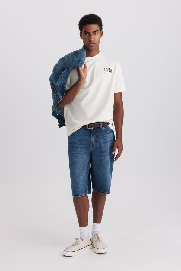 Springfield T-shirt delight awaits white