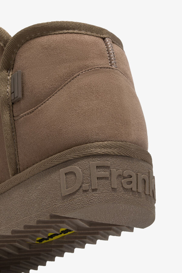 D. Franklin Low Nordic ankle boots nude