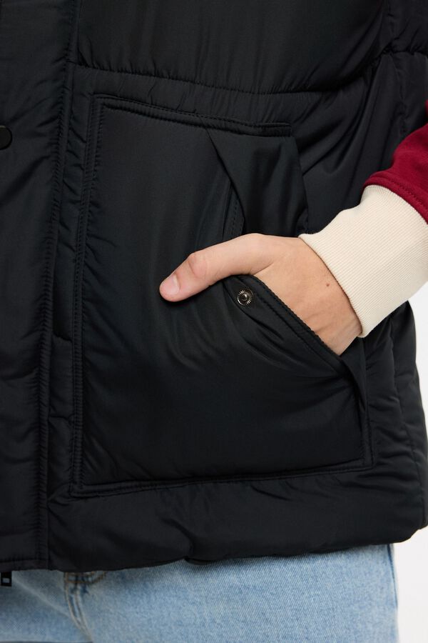 Inside Puffer gilet with hood black