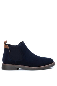 Springfield Men's Chelsea-style ankle boots by the brand Xti.  navy