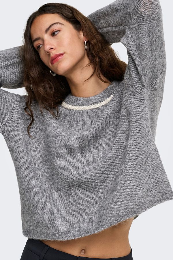 Only Pullover mit Perlenkragen Grau