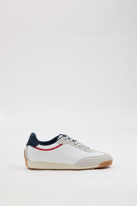 Inside Retro-Sneaker