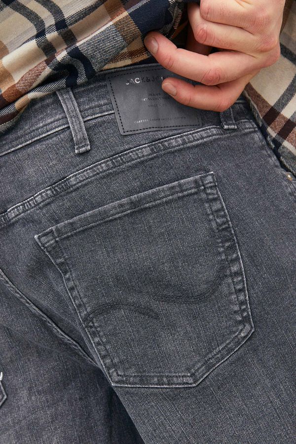 Jack & Jones PLUS Jeans corte recto cinco bolsillos negro