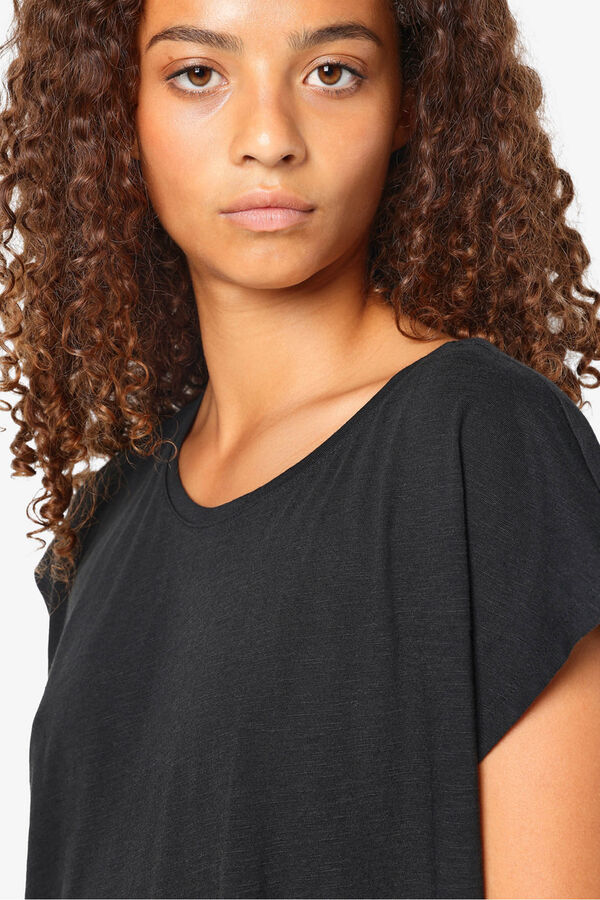 Noisy May Camiseta de manga corta con cuello redondo negro