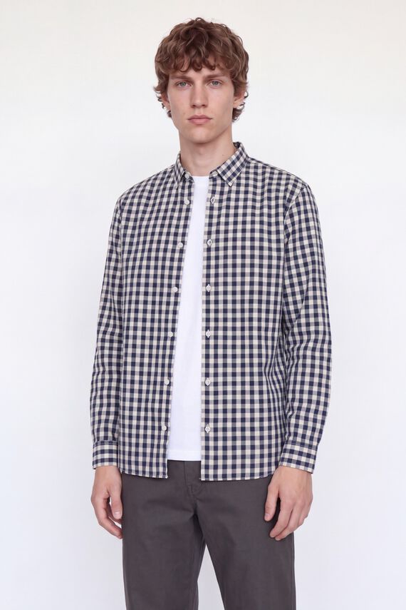 Camisa regular con algodón