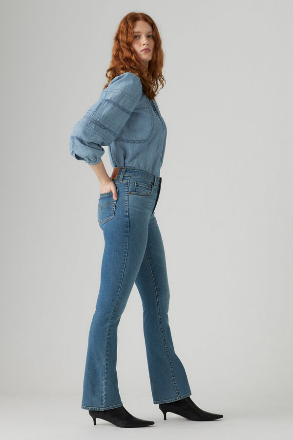 Levi's 725&trade;High Rise Bootcut Jean blue
