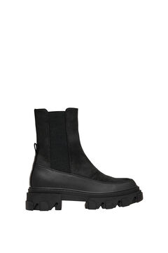 Springfield Chelsea boot with track sole black