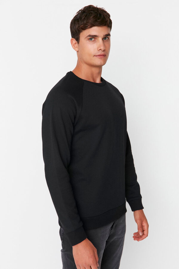 Trendyol Sudadera regular sin capucha negro