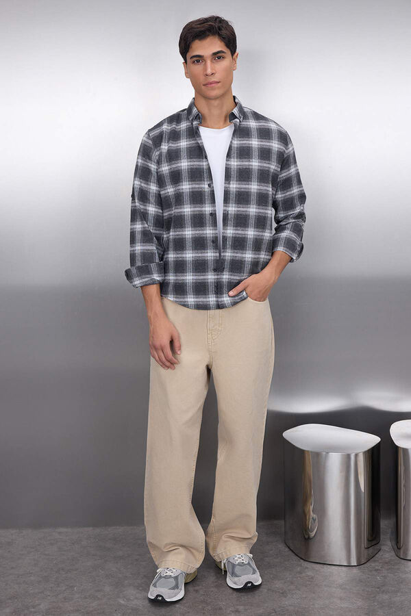 Trendyol Camisa de le&ntilde;ador gris