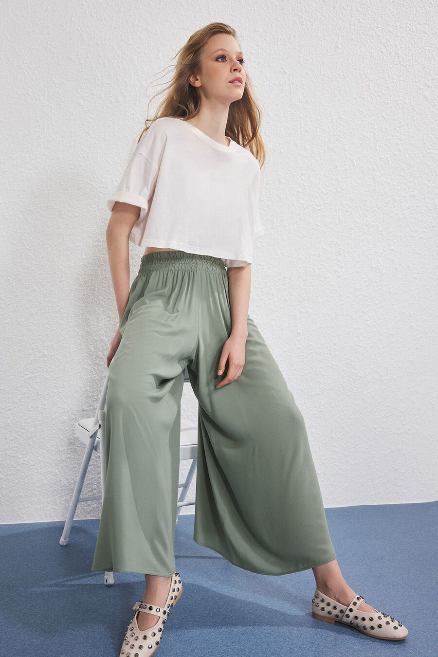 Pantalones anchos ligeros