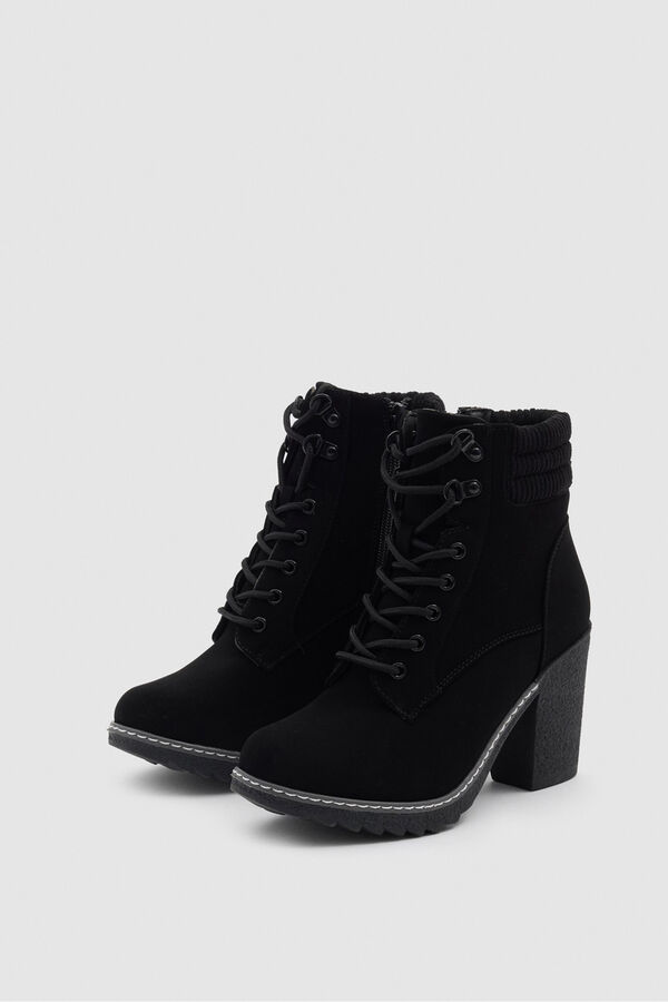 Inside Botin Monta&ntilde;ero negro