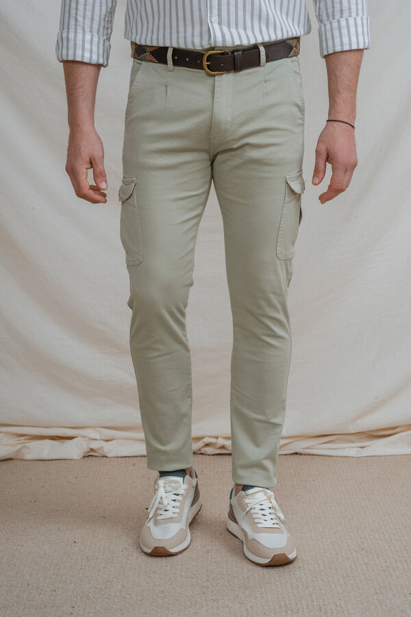 Celopman Pantal&oacute;n slim cargo con pinzas verde