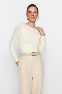 Trendyol Blusa gola canoa