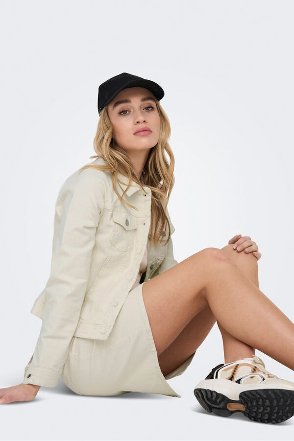 Only Chaqueta vaquera bolsillos delanteros rosa