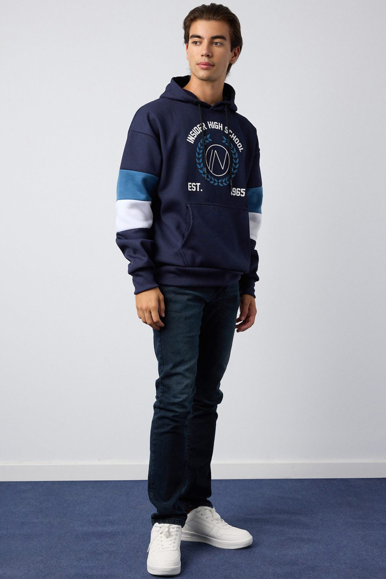 Inside Sweatshirt com bloco colorido