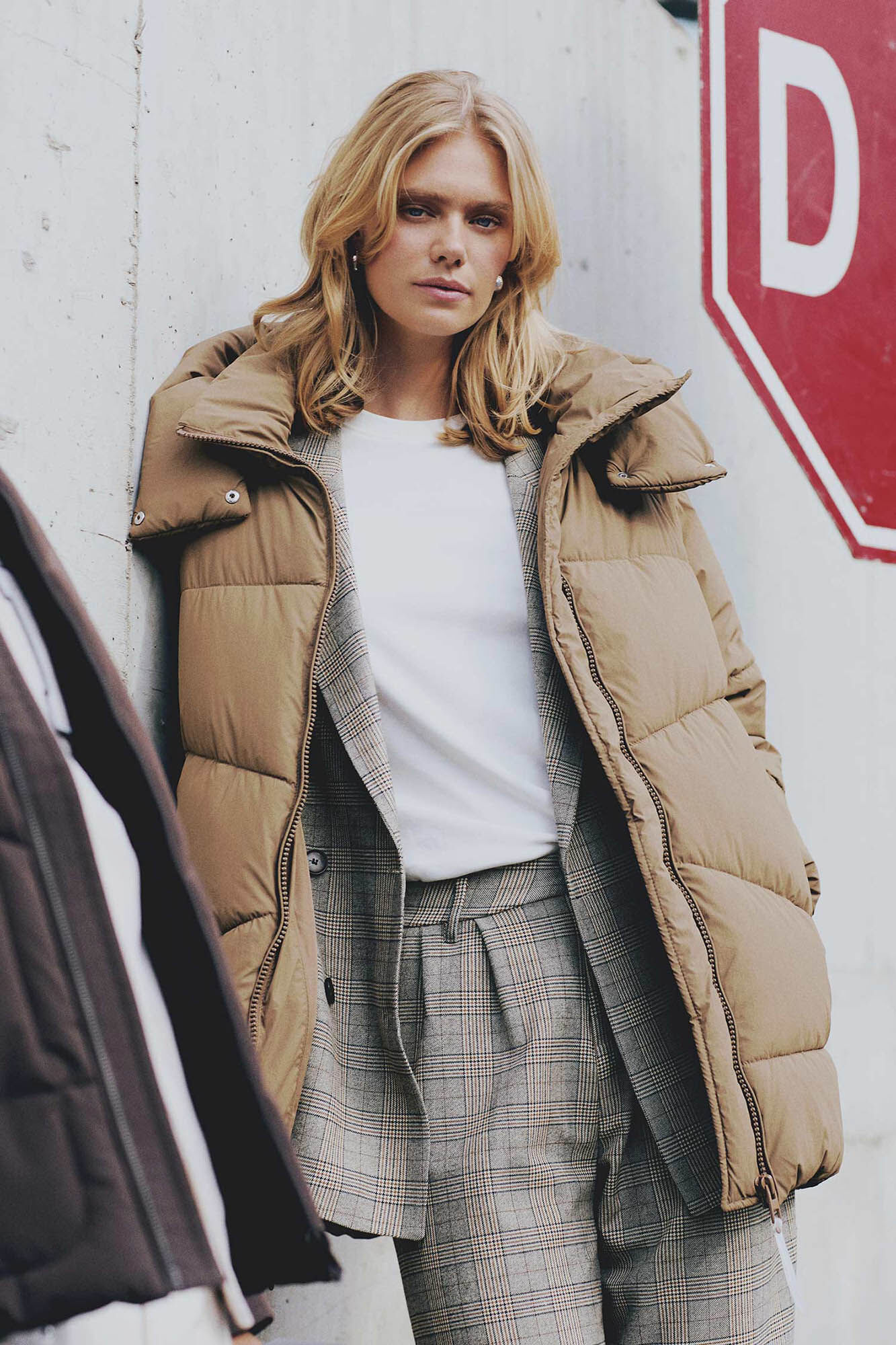 DeFacto Parka impermeable con capucha