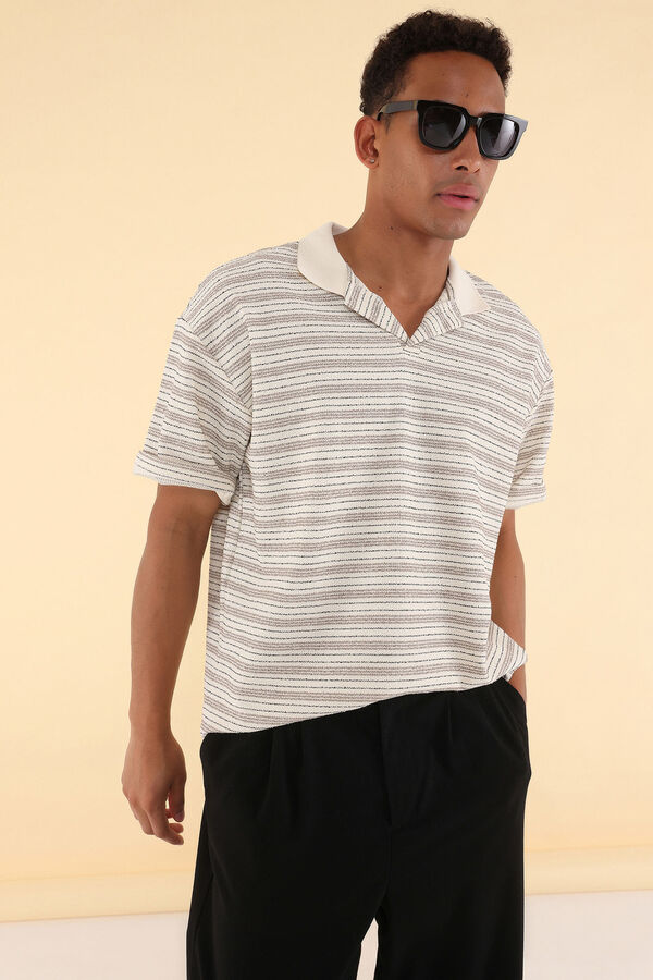 Trendyol Polo de manga corta gris
