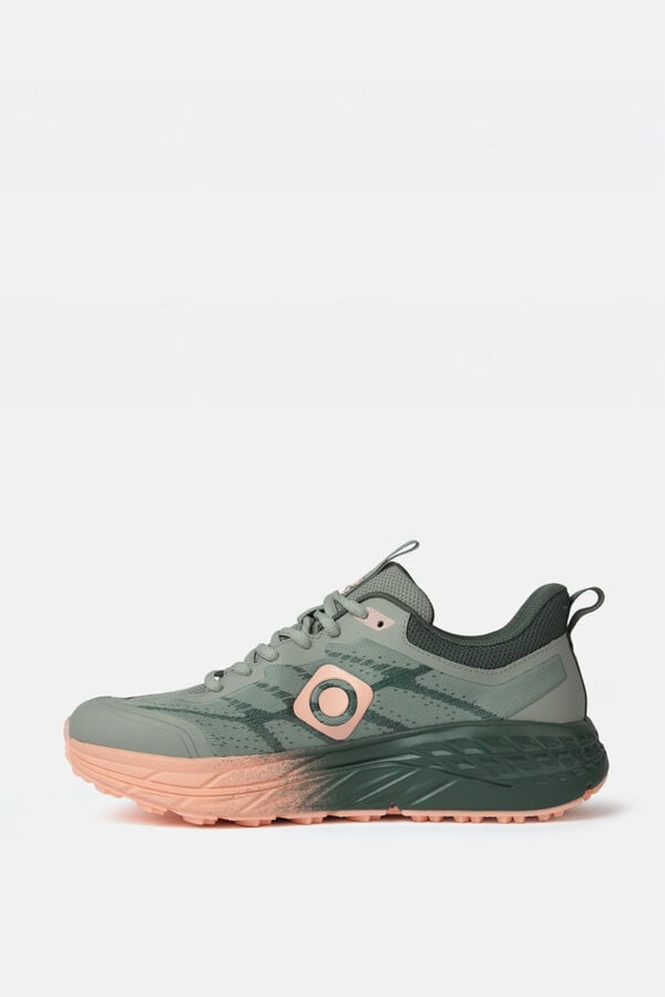 Izas Multi-activity cushioning trainers beige