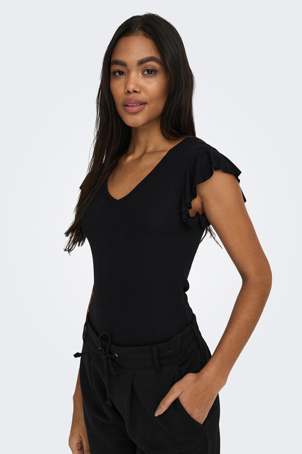 Only Top ajustado con volantes negro