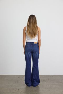 Noisy May Pantal&oacute;n vaquero acampanado
