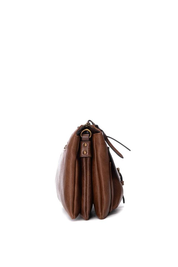 Refresh Bolso bandolera detalles met&aacute;licos marr&oacute;n