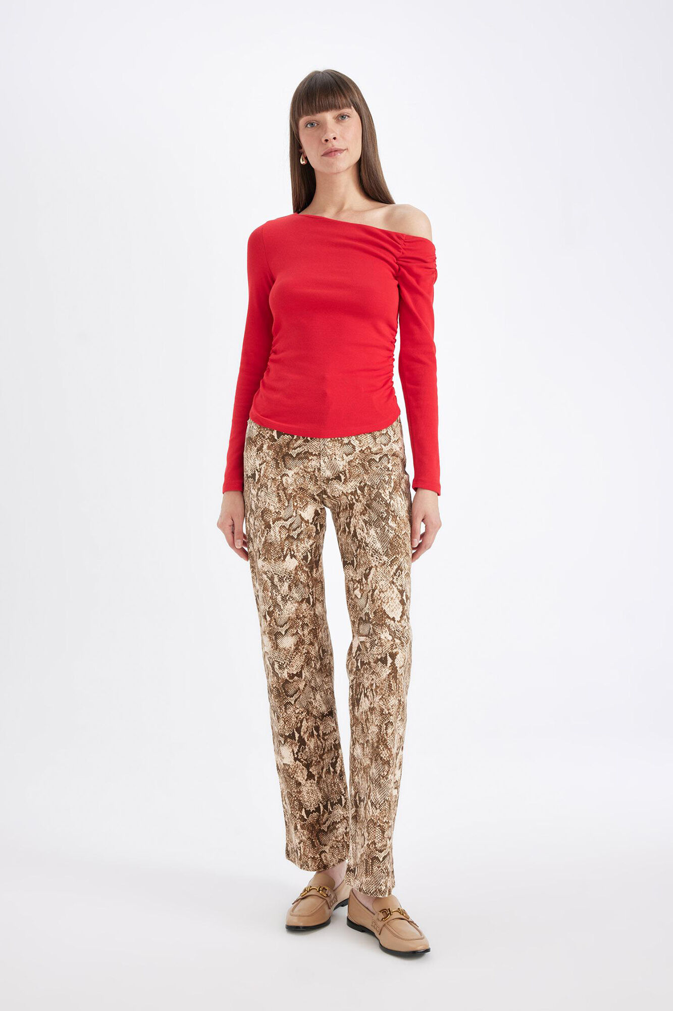 DeFacto T-shirt assim&eacute;trica