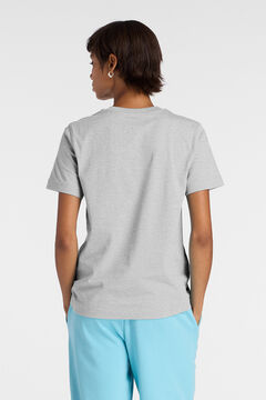 New Balance Camiseta sport b&aacute;sica