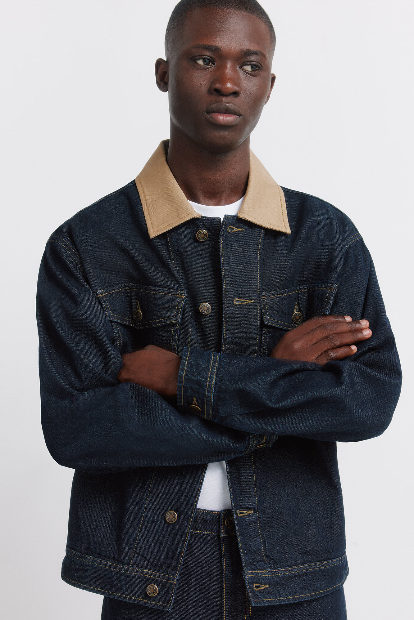 Oversized denim jacket with contrast neck