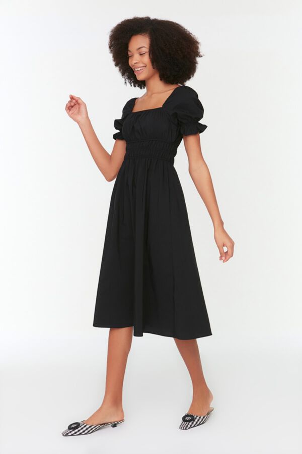 Trendyol Vestido midi com mangas bufantes preto