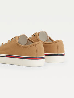 Springfield Canvas lace-up low cut trainer stone