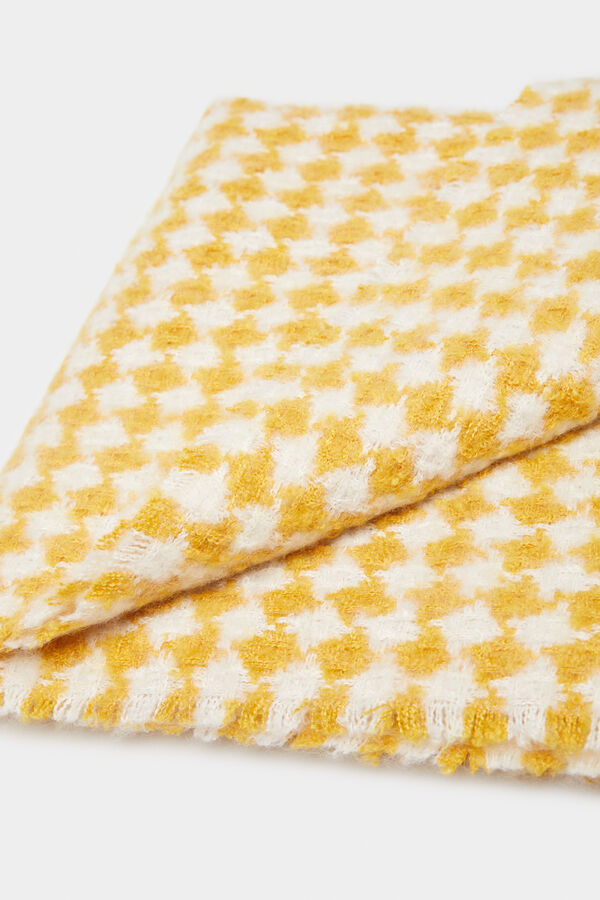 Springfield Mustard checked scarf color