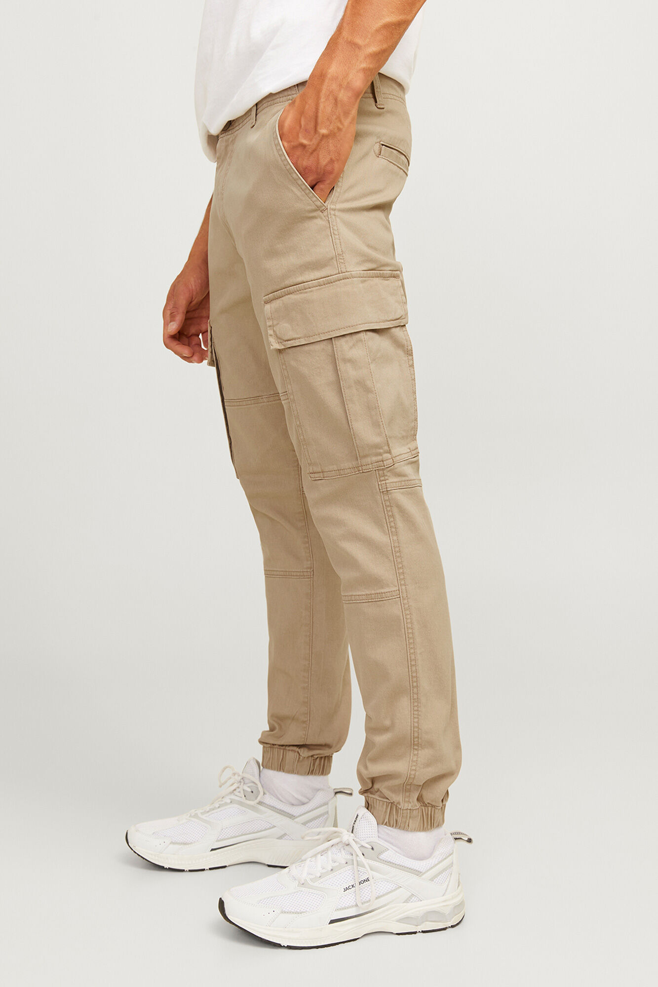 JJ REBEL Pantal&oacute;n cargo slim fit