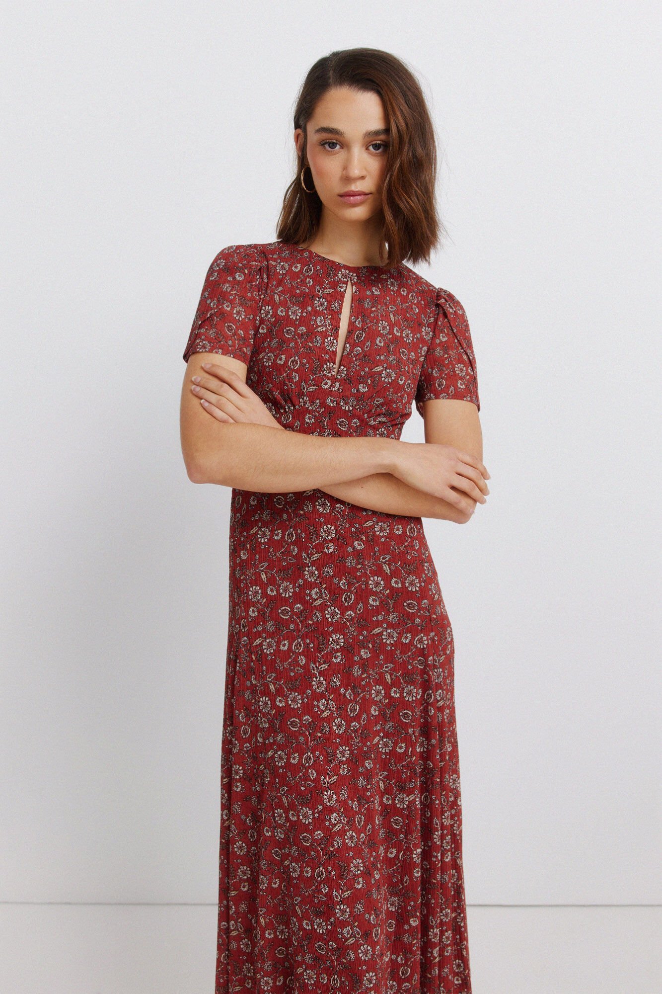 Springfield Printed midi choker-neck dress